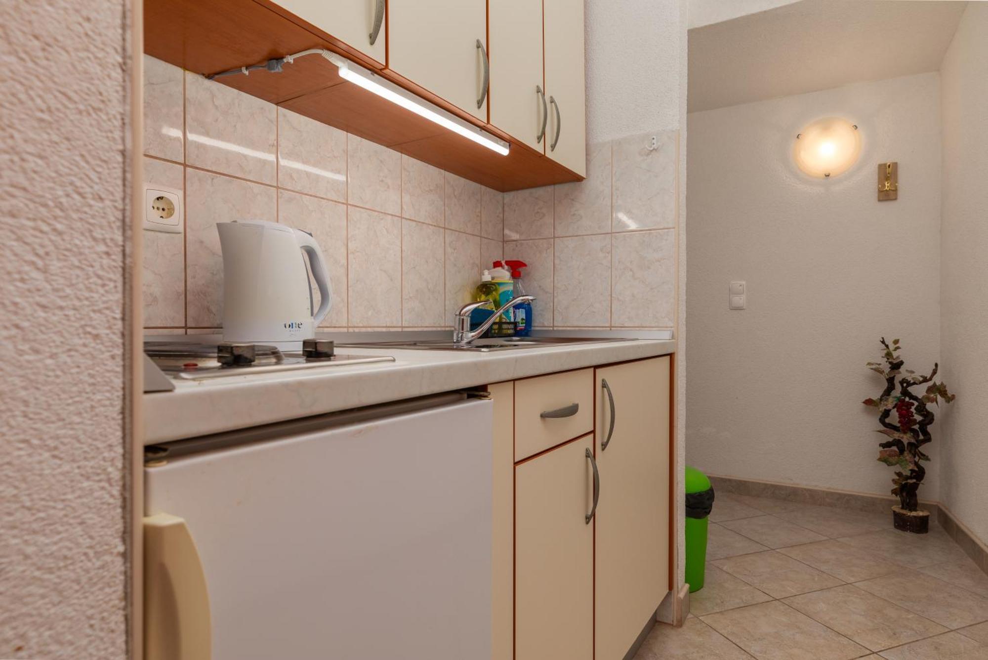 Apartments By The Sea Drasnice, Makarska - 6697 Cameră foto