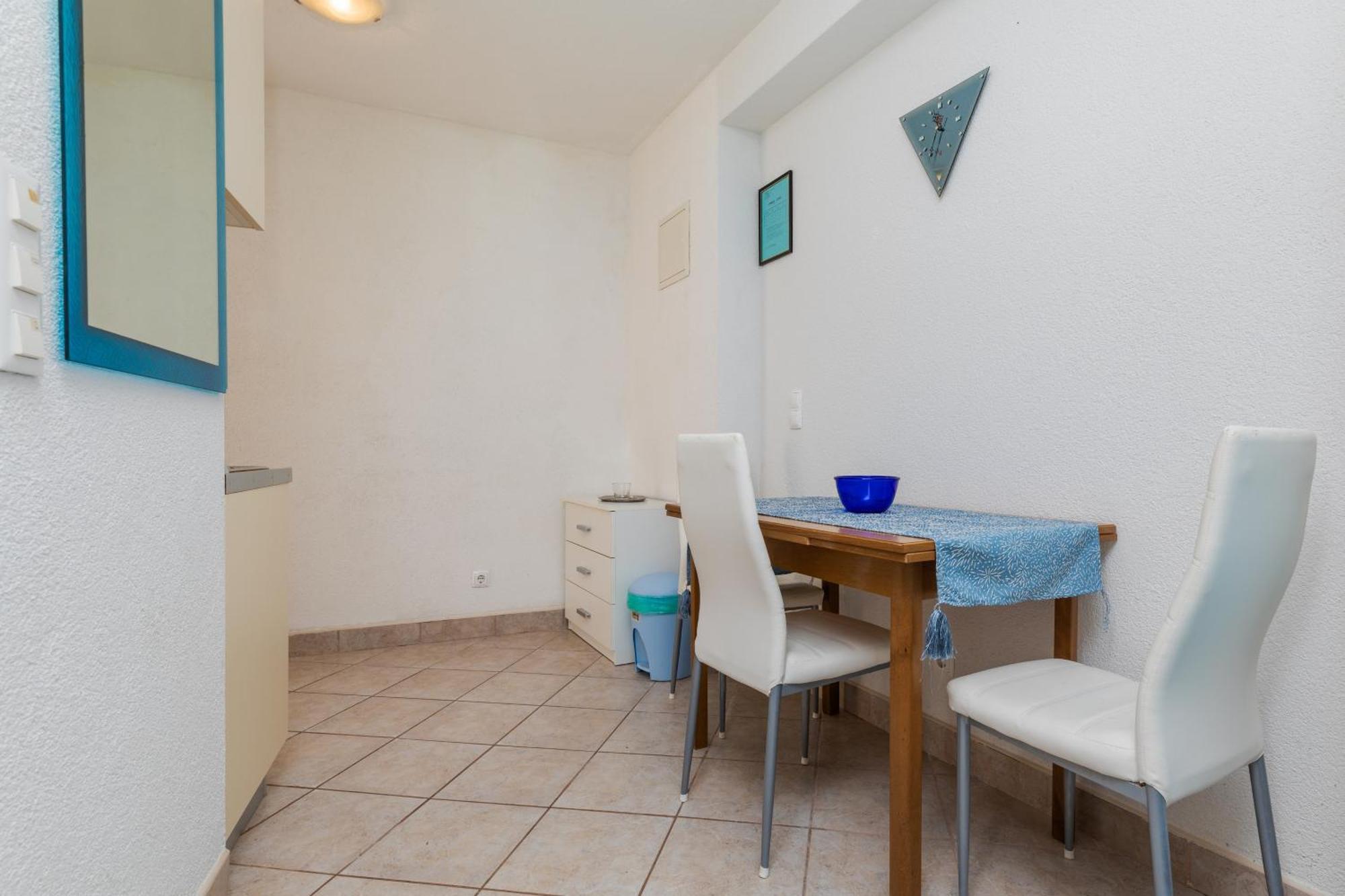 Apartments By The Sea Drasnice, Makarska - 6697 Exterior foto